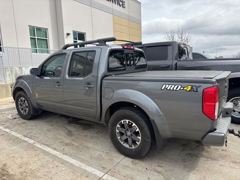 Used 2017 Nissan Frontier PRO-4X w/ Pro-4x Luxury Package image 3