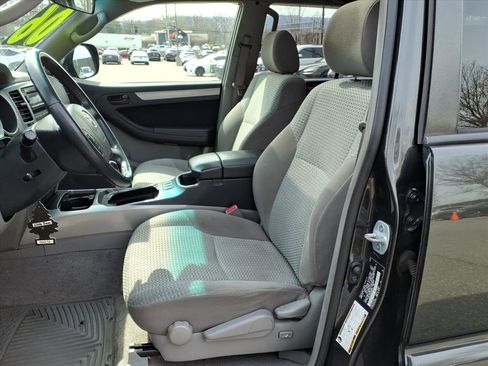 Used 2006 Toyota 4Runner SR5 image 13