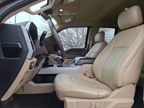 Certified 2019 Ford F150 Lariat image 13