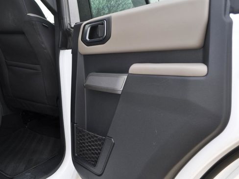 Used 2022 Ford Bronco Wildtrak image 21