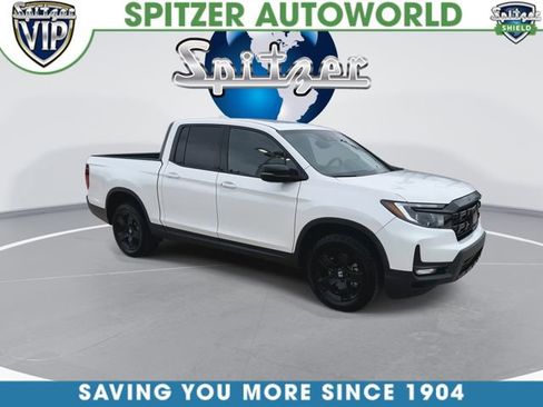 Used 2021 RAM 1500 Laramie image 2