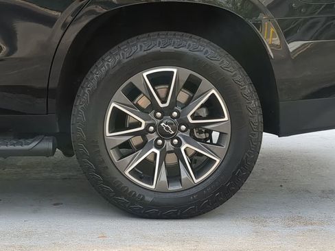 Used 2023 Chevrolet Tahoe Z71 image 14