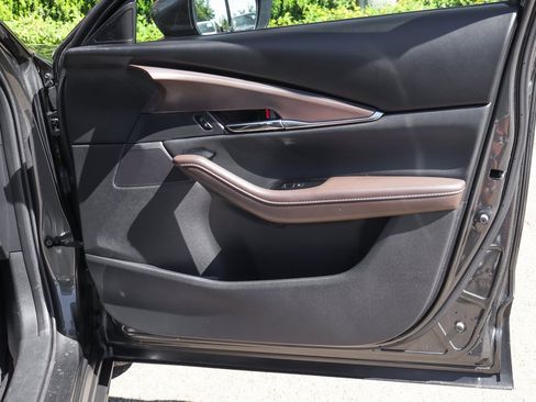 Used 2022 MAZDA CX-30 AWD 2.5 S w/ Premium Package image 43