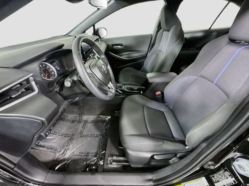 Certified 2022 Toyota Corolla SE w/ Carpet Mat Package (TMS) FWD image 21