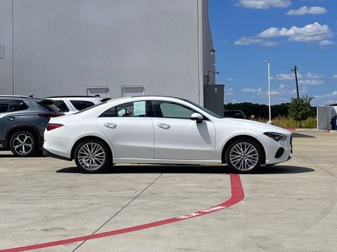 Used 2025 Mercedes-Benz CLA 250 image 9