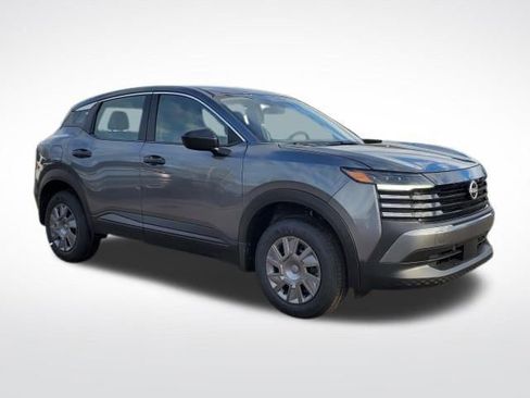 New 2026 Nissan Kicks S image 7