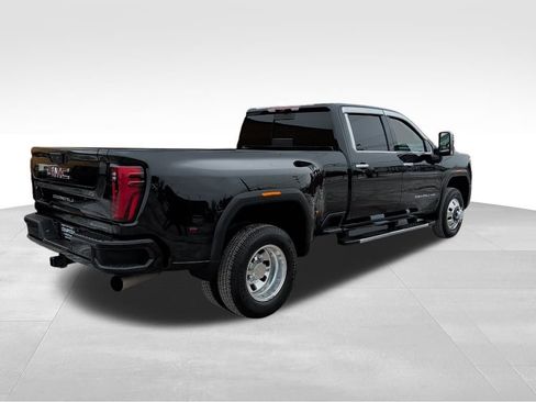 Used 2025 GMC Sierra 3500 Denali w/ Denali Reserve Package image 7