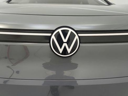 Used 2024 Volkswagen ID.4 2WD image 39