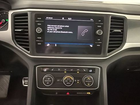 Used 2021 Volkswagen Atlas SE w/ Panoramic Sunroof Package AWD/4WD image 23