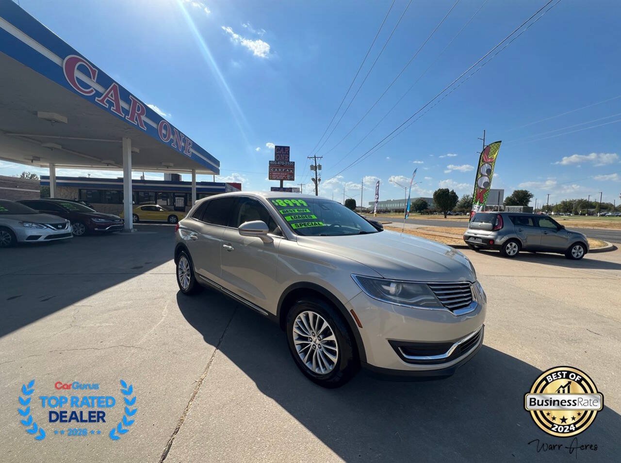 Used 2017 Lincoln MKX Select w/ Select Plus Package FWD image 1