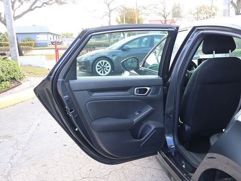 Used 2023 Honda Civic Sport image 21