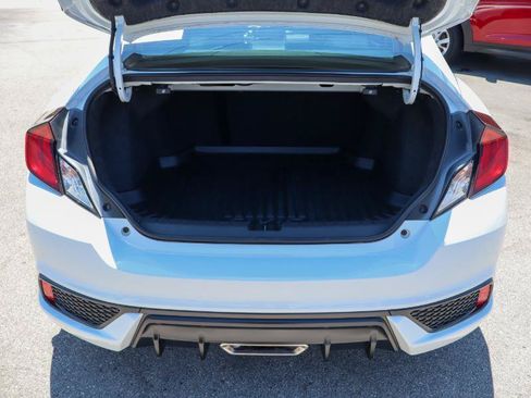 Used 2019 Honda Civic Sport image 5