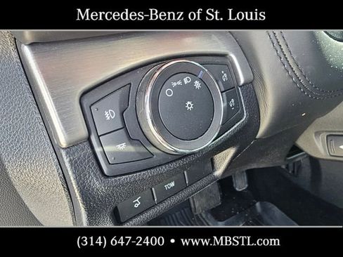 Used 2019 Ford Explorer Platinum AWD/4WD image 24