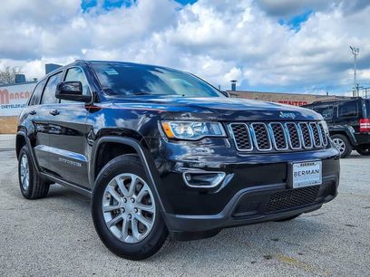 Used 2021 Jeep Grand Cherokee Laredo
