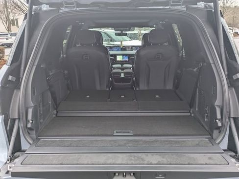 New 2026 Lincoln Navigator Reserve w/ Jet Appearance Package AWD/4WD image 5