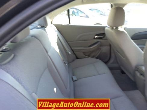 Used 2013 Chevrolet Malibu LS image 36