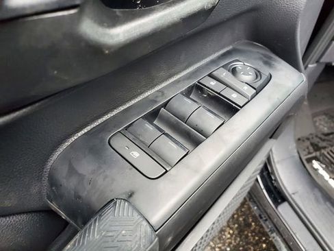 New 2026 Toyota Tacoma SR5 image 15