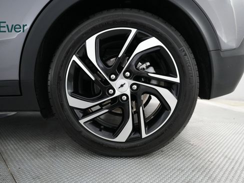 Used 2022 Chevrolet Bolt LT w/ Infotainment Package image 20