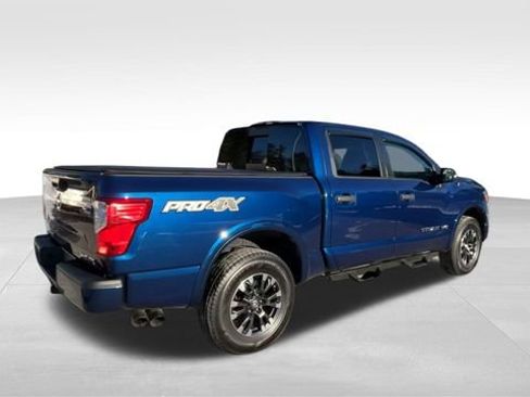 Used 2019 Nissan Titan PRO-4X AWD/4WD image 38