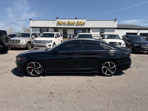 Used 2018 Honda Accord Sport image 1