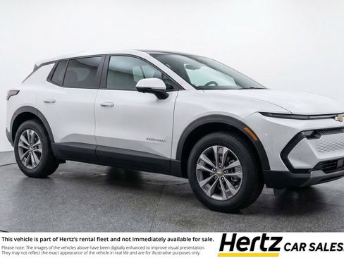 Used 2025 Chevrolet Equinox LT FWD image 1