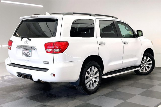 Used 2015 Toyota Sequoia Limited AWD/4WD image 13