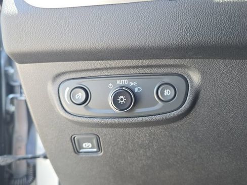 Certified 2023 GMC Terrain SLT AWD/4WD image 24