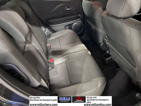 Used 2022 Honda HR-V LX image 15