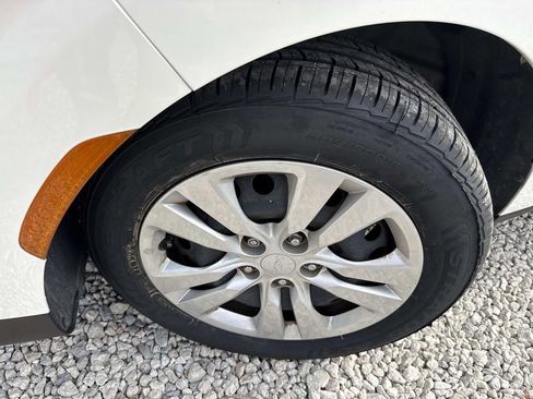 Used 2023 Kia Soul LX FWD image 10