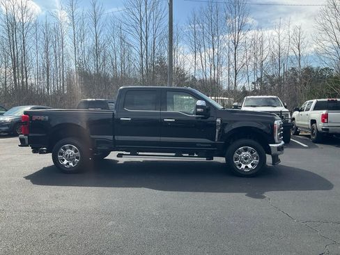 New 2026 Ford F250 Lariat w/ Chrome Package AWD/4WD image 4