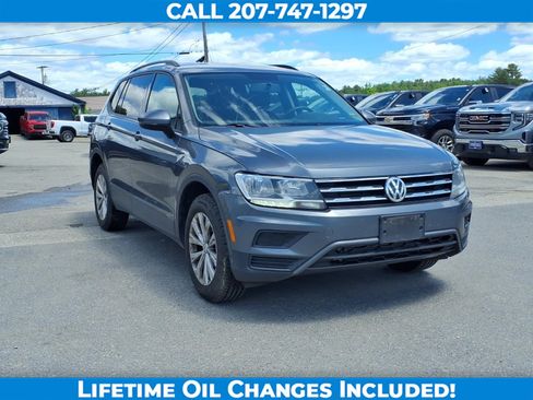 Used 2020 Volkswagen Tiguan S w/ 3rd Row Seat Package AWD/4WD image 3