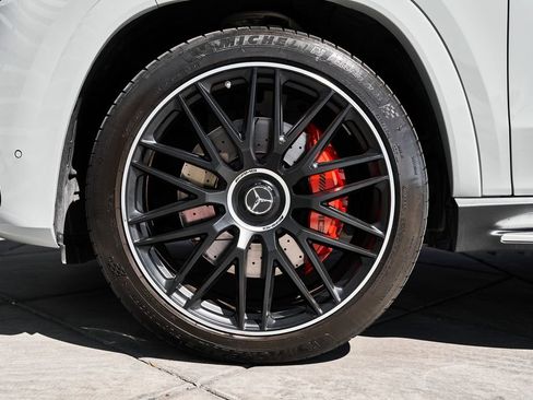 Used 2026 Mercedes-Benz GLS 63 AMG 4MATIC image 4