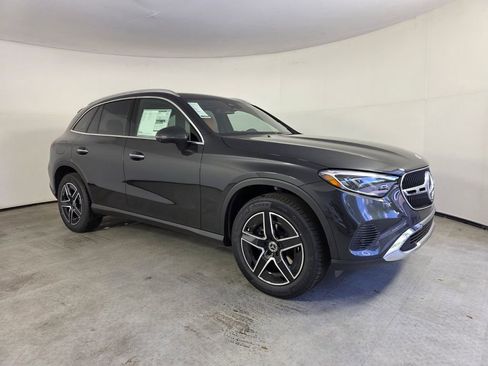 New 2026 Mercedes-Benz GLC 300 image 1