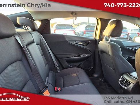 Used 2024 Chevrolet Malibu LT image 25