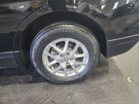 Used 2022 Chevrolet Equinox LT AWD/4WD image 34