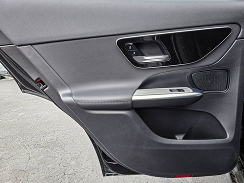 New 2025 Mercedes-Benz GLC 350e 4MATIC image 26