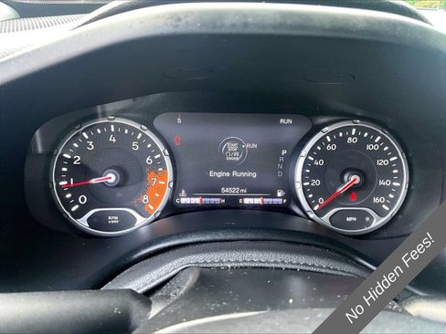 Used 2017 Jeep Renegade Trailhawk w/ Premium Trailhawk Package AWD/4WD image 18