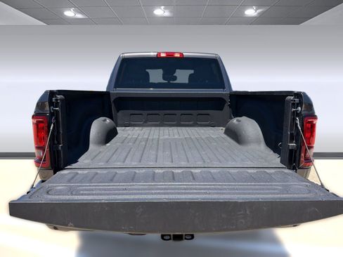 Used 2026 RAM 2500 Big Horn AWD/4WD image 23