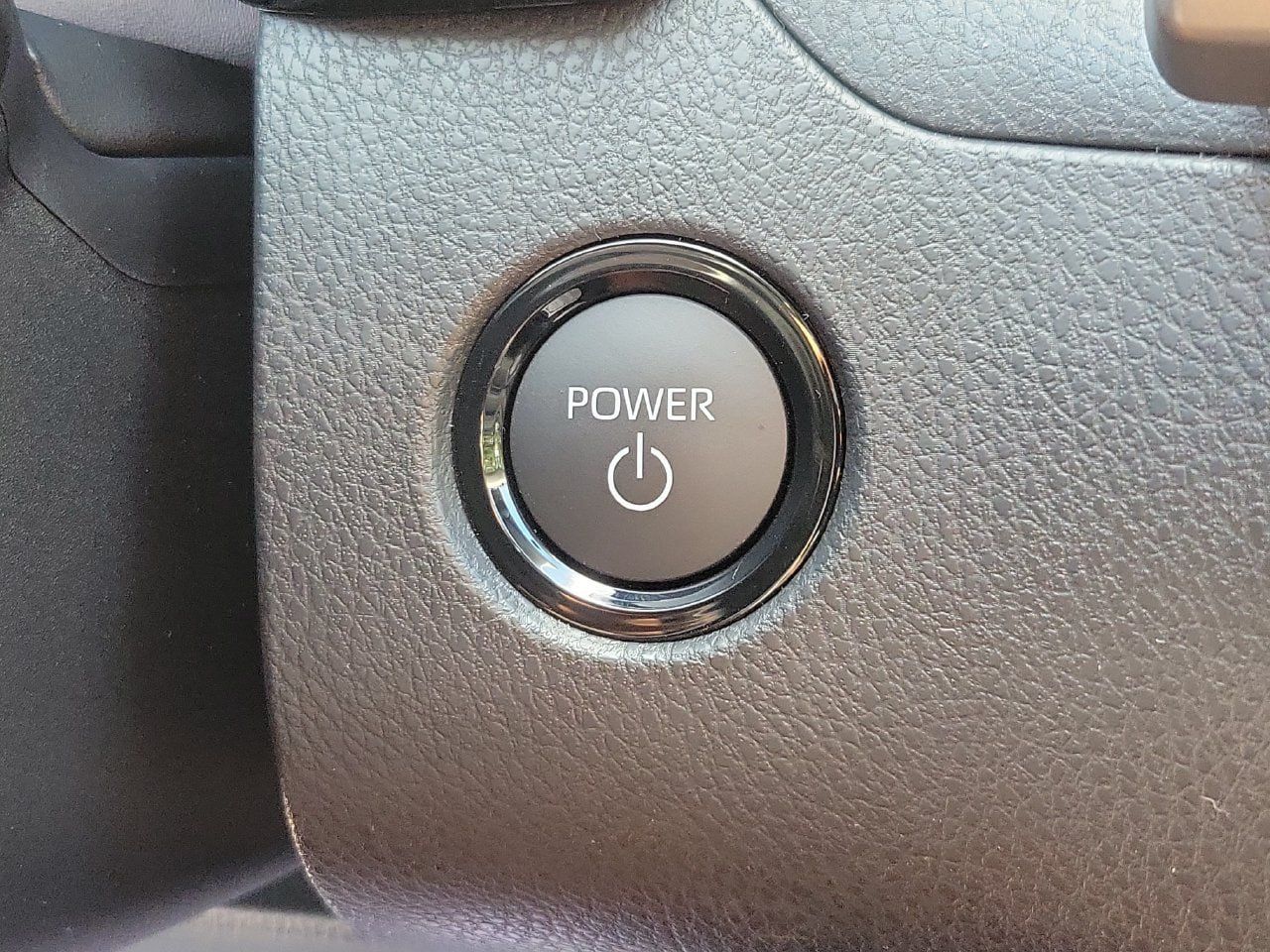 Used 2026 Toyota Camry LE FWD image 31