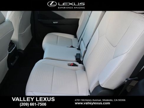 New 2026 Lexus TX 350 AWD image 10