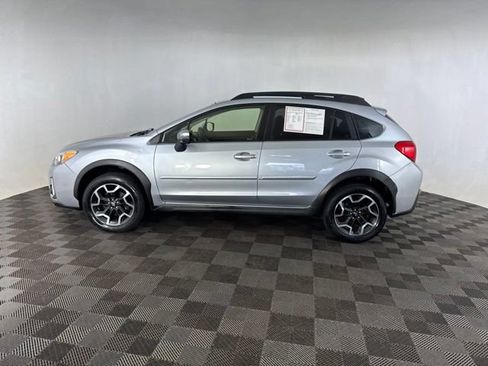 Used 2017 Subaru Crosstrek 2.0i Limited AWD/4WD image 8