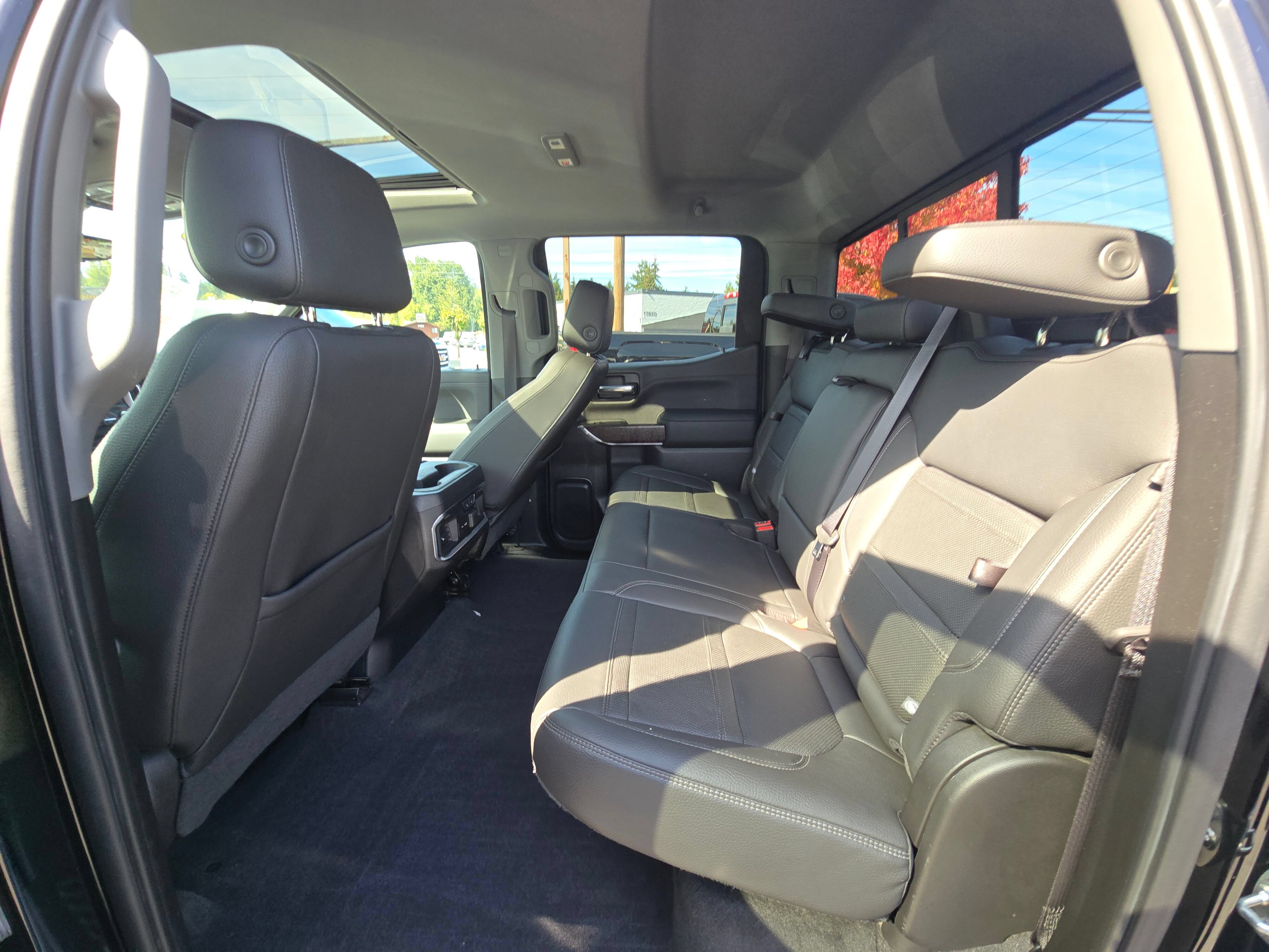 Used 2019 GMC Sierra 1500 Denali w/ Technology Package AWD/4WD image 16
