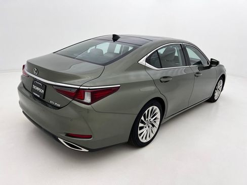 Used 2019 Lexus ES 350 w/ Accessory Package FWD image 7