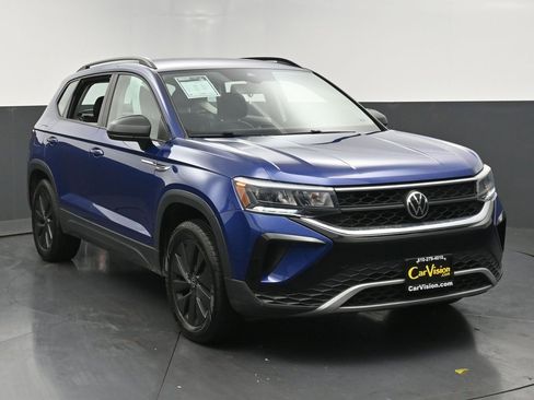 Used 2022 Volkswagen Taos S w/ IQ Drive S Package image 3