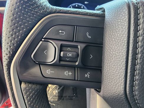 Used 2024 Toyota Tacoma TRD Off-Road AWD/4WD image 18