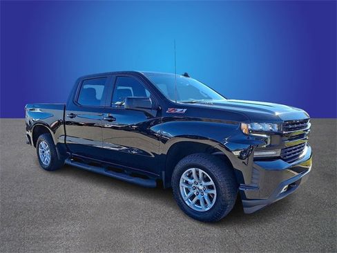 Used 2021 Chevrolet Silverado 1500 RST image 3