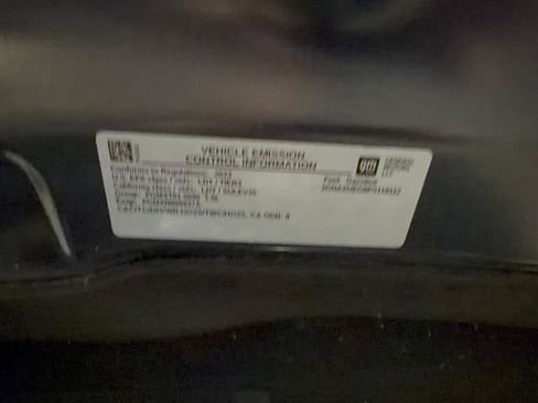 Used 2023 Chevrolet Equinox LT AWD/4WD image 3