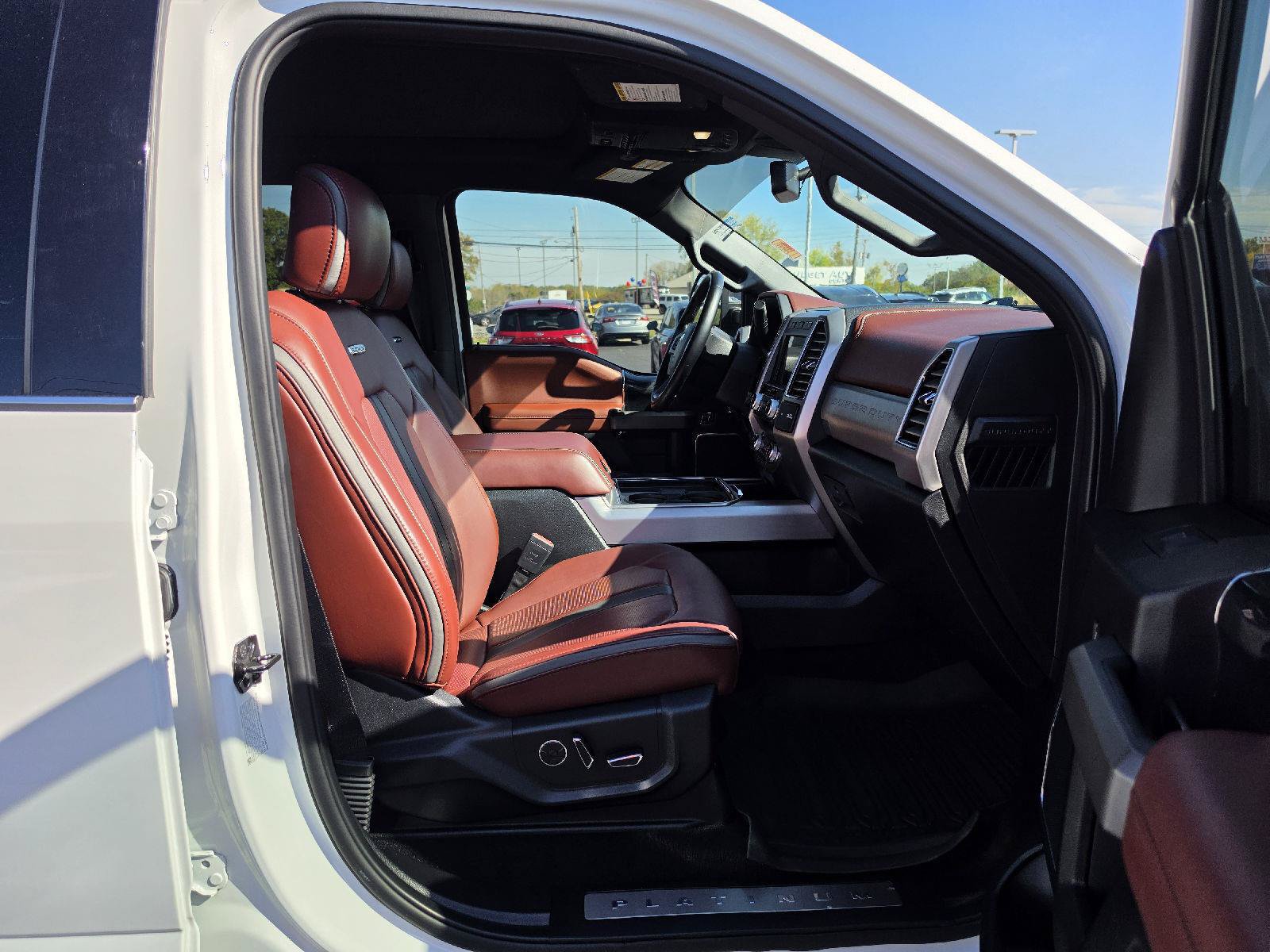 Used 2020 Ford F250 Platinum AWD/4WD image 7