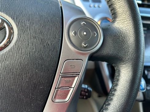 Used 2017 Toyota Prius V Five w/ Advanced Technology Package FWD image 20