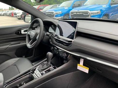 New 2024 Jeep Compass Latitude w/ Convenience Group image 26